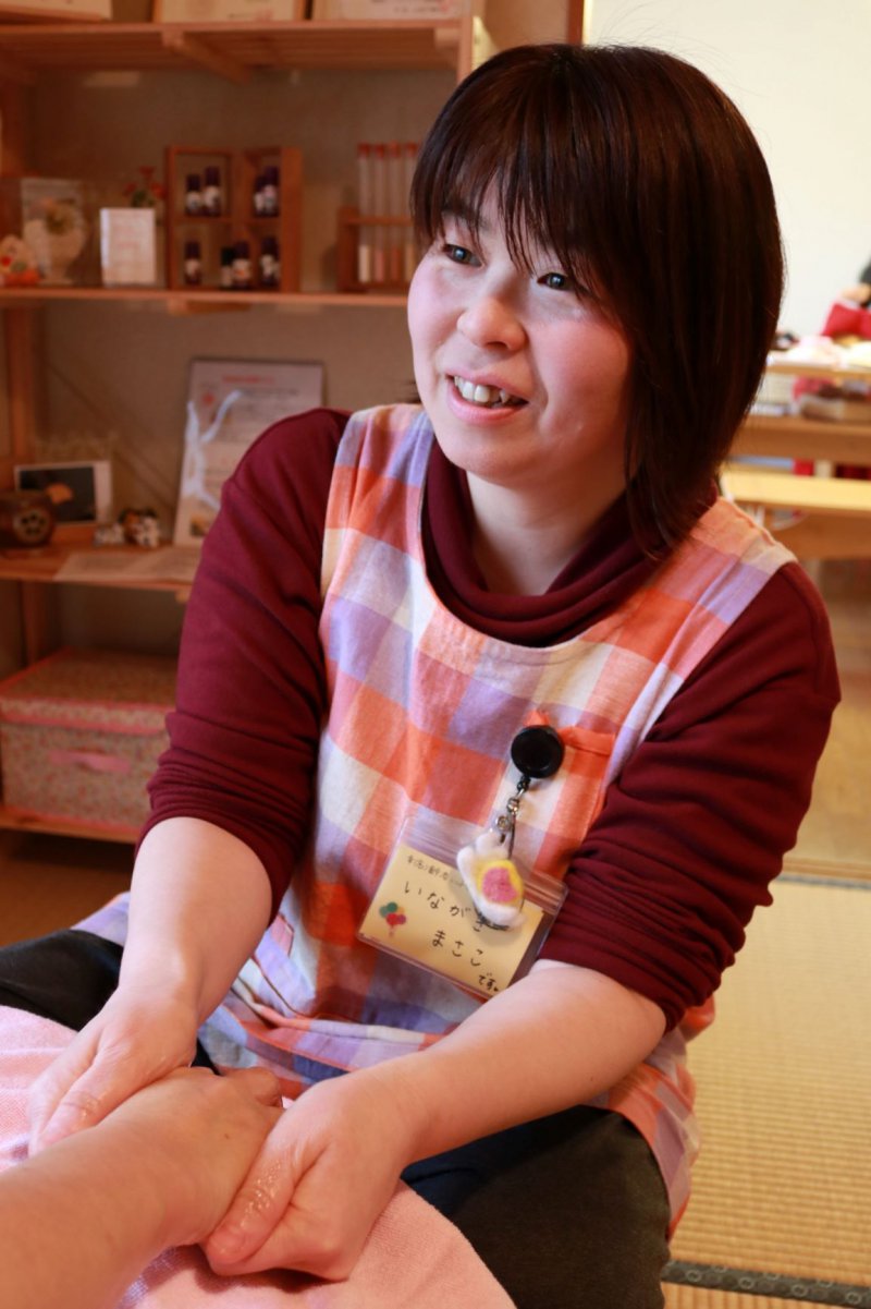 稲垣昌子さん(大分)が、サロンで紙芝居を使って認知症のお話を♬