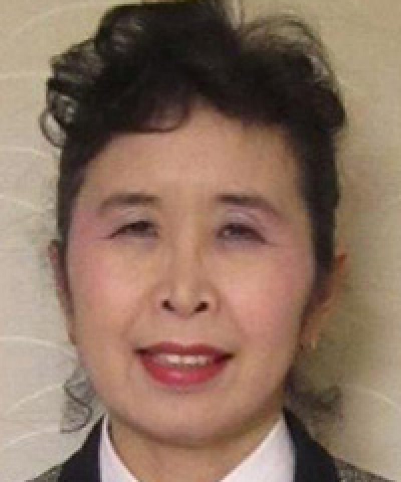 井口　三恵子